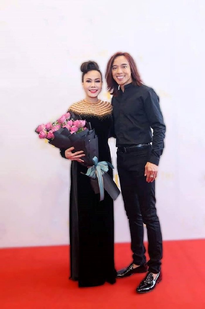 chong viet huong (2)