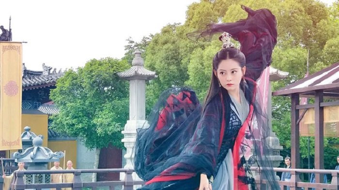 y thien do long ky (1)