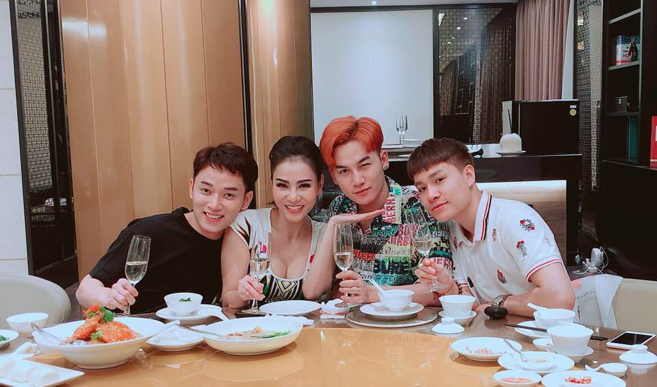 thu minh don tet (5) 5