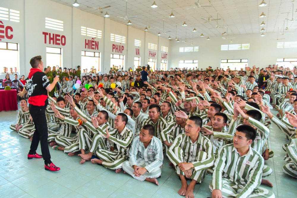 dam vinh hung (4) 4