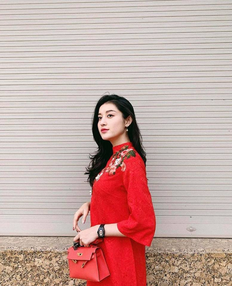 my nhan viet dien ao dai don tet (4) 3