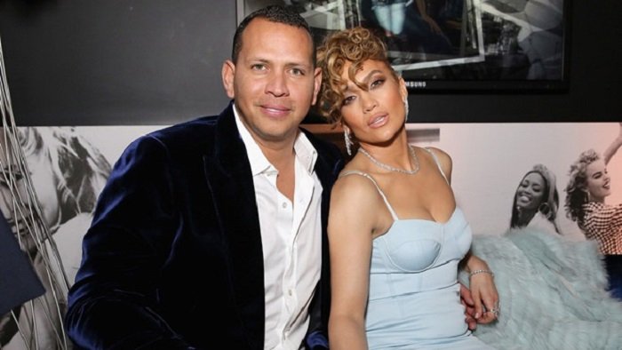 Jennifer Lopez (2)