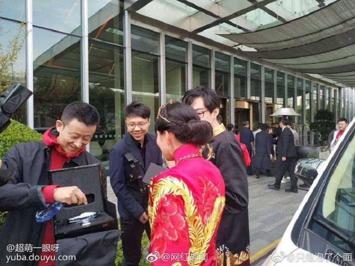 vuong tu thong mung cuoi (5) 9