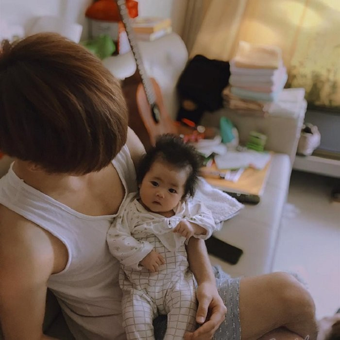 hoa hau 43 tuoi va chong (6) 5