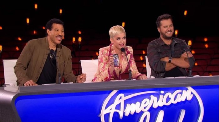 thi sinh khiem thi tai american idol (1)