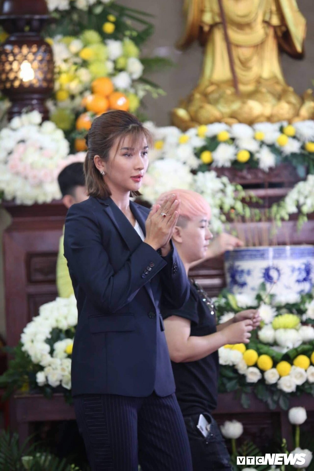 le-tang-nghe-si-anh-vu (6) 6