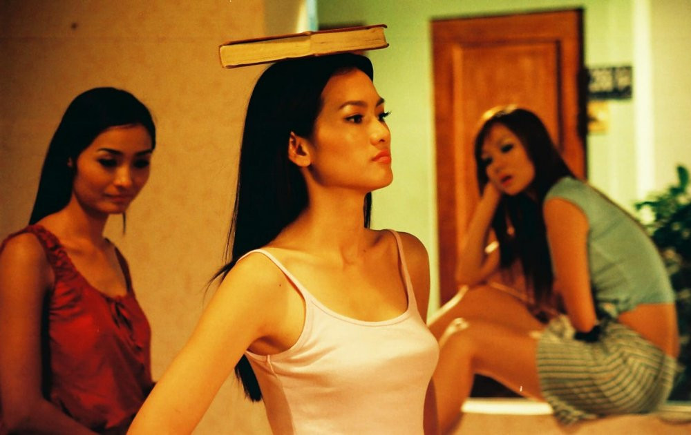 nhungcogaichandai (4) 3