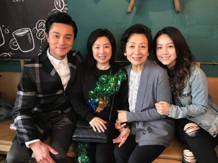 ahauhongkongngoaitinh