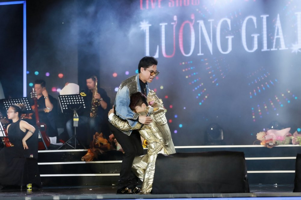 liveshowluonggiahuy (4) 3