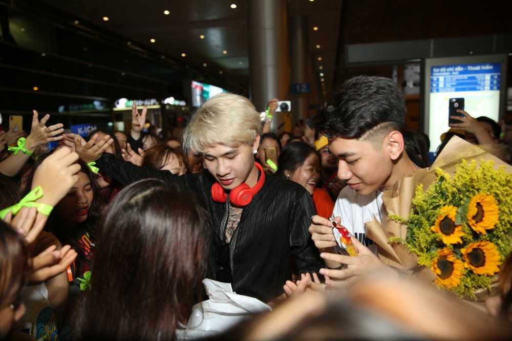 jackvakicmtaisanbay (9) 8