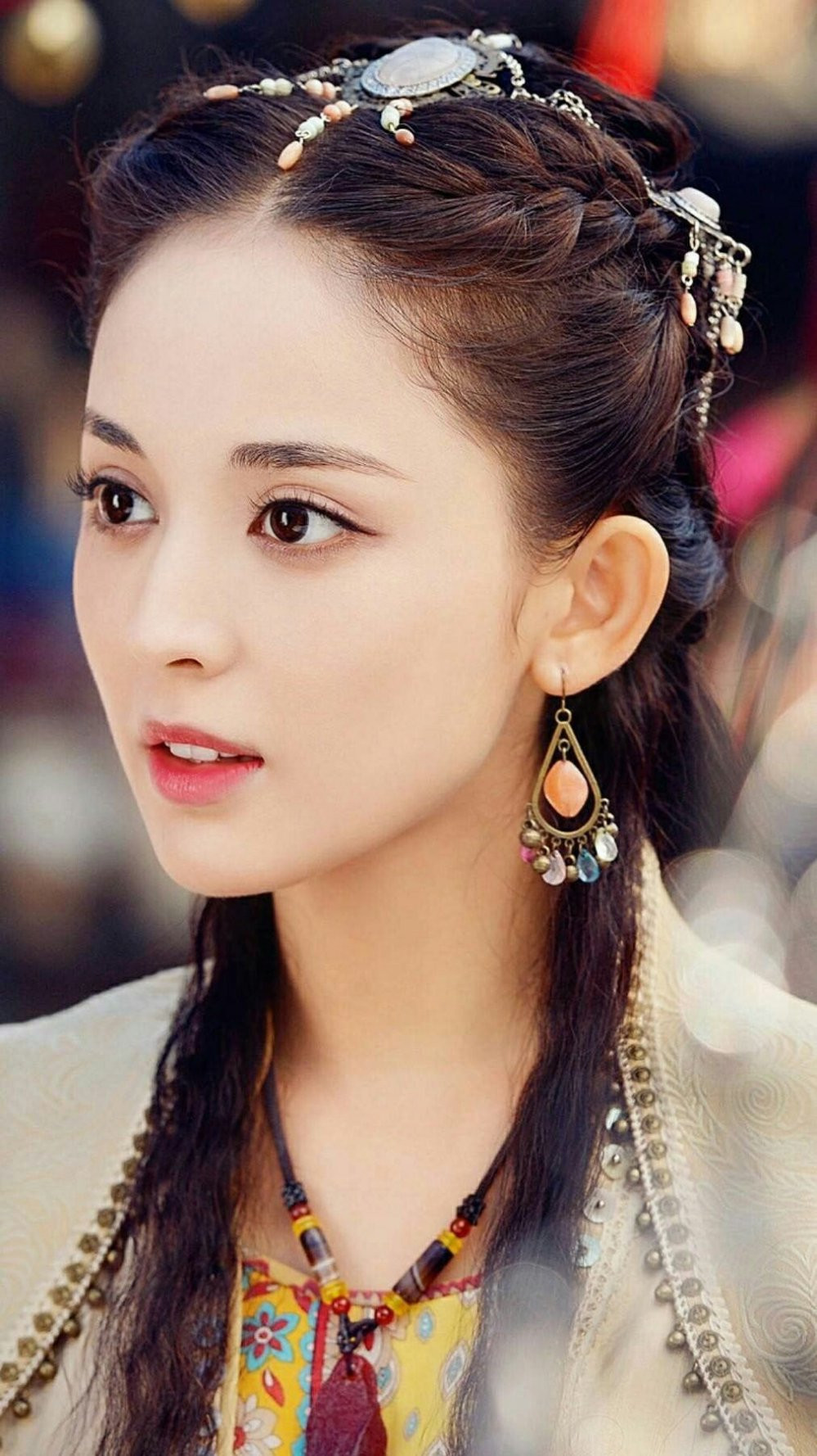 mynhancotranghoangu (1)