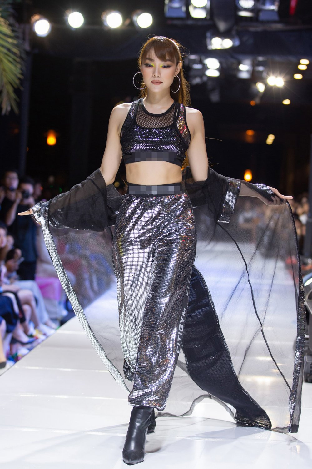 luongthuylinh (7) 11