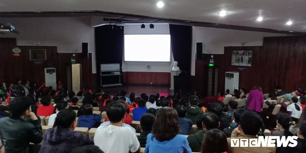 61a1cce4c2302d6e7421 11