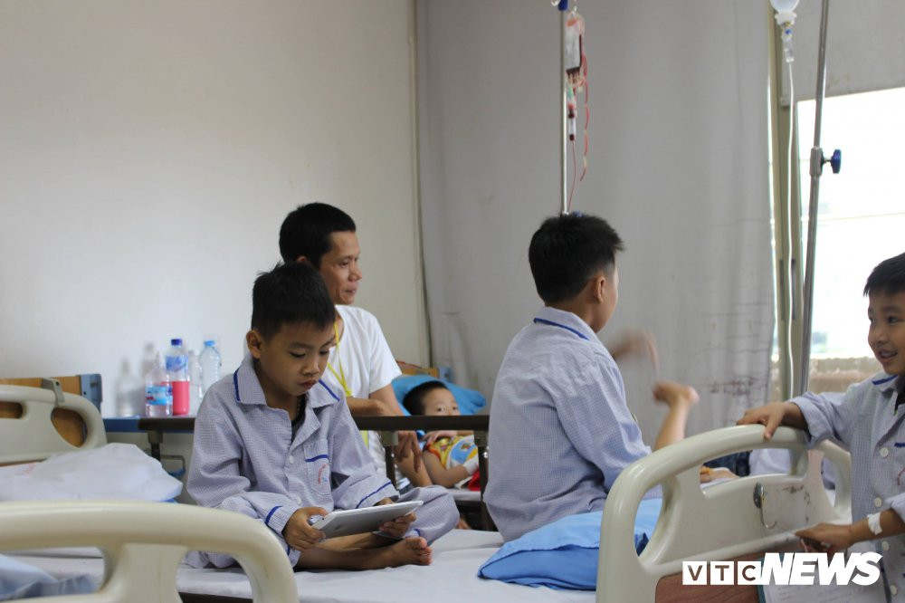 31970703_808237266031764_2064579659516870656_n