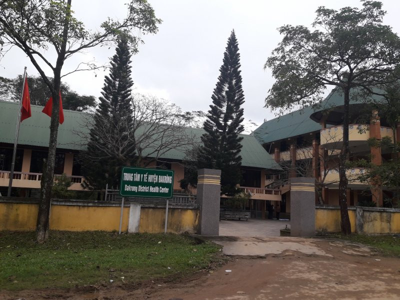 174740-vu-kham-benh-bang-sinh-pham-het-han-so-y-te-noi-gi-1