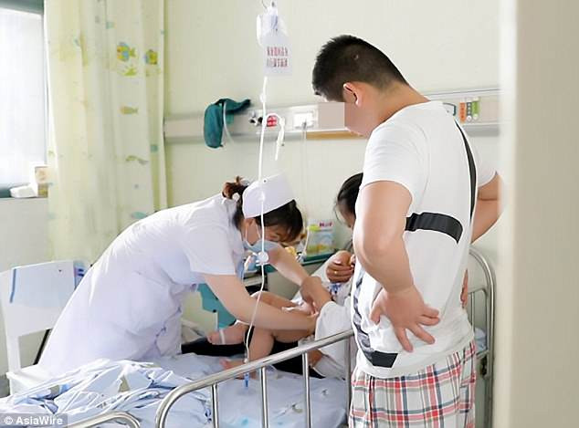 4D4105F600000578-0-image-a-3_1529074050963