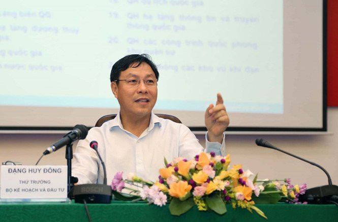 Thứ trưởng Bộ KHĐT: 'Các dự án BOT đang rất 'tù mù', thiếu công khai' - ảnh 1