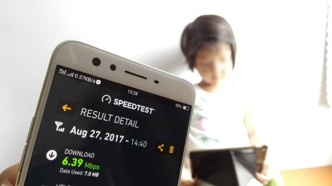 Tốc độ 4G (chiều tải xuống) đo vào chiều 27-8-2017 của một nhà mạng chỉ có 6,39Mbps, không khác gì tốc độ 3G - Ảnh: ĐỨC THIỆN