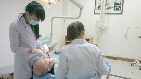 răng sứ, cắm implant, niềng răng