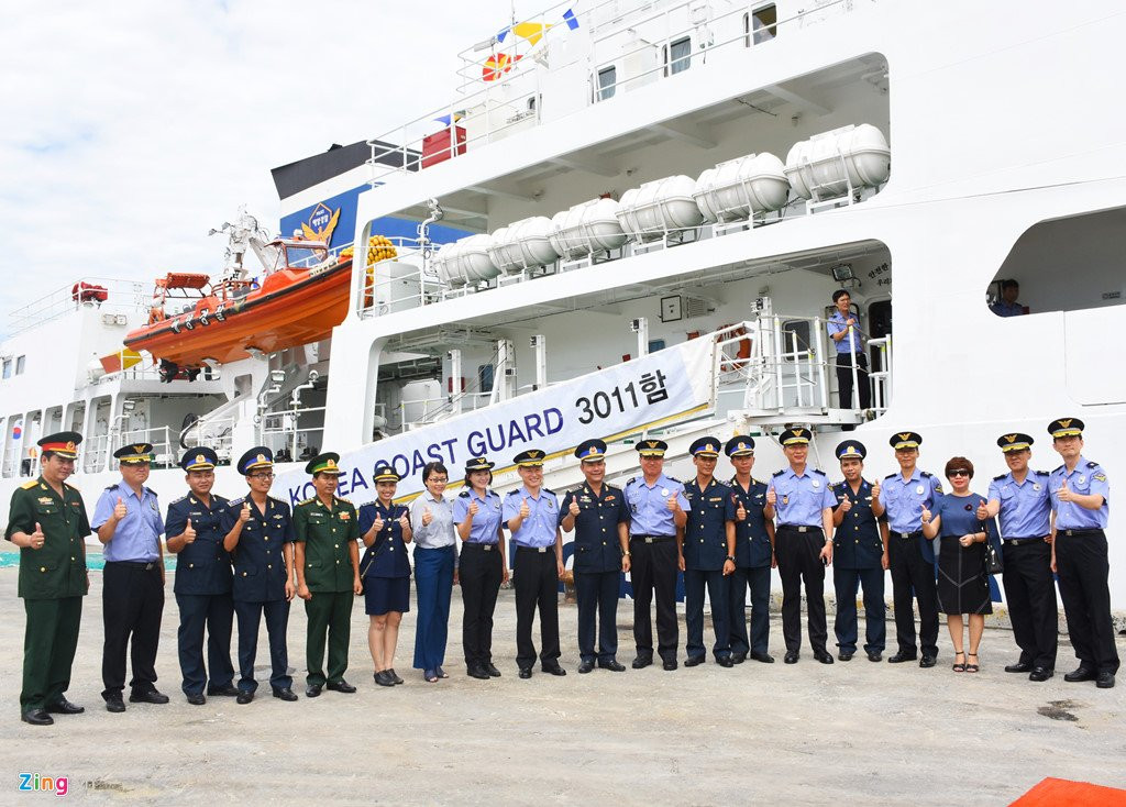 Can canh tau chien cua luc luong Bao ve bo bien Han Quoc hinh anh 1