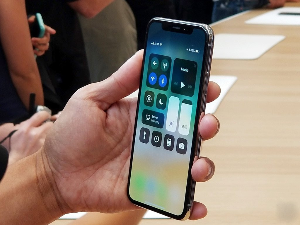 Anh thuc te iPhone X: Smartphone cua tuong lai hinh anh 9