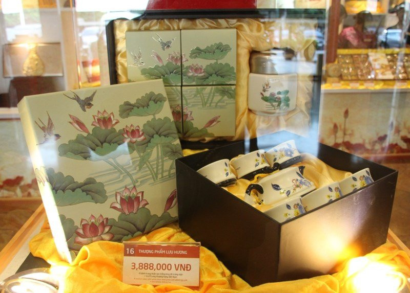 Ngắm bánh trung thu 'đại gia' giá 14 triệu đồng - ảnh 7