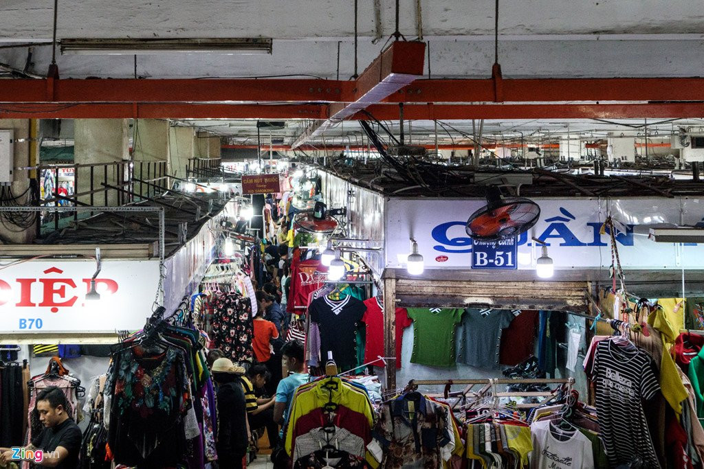 Can canh su xuong cap cua cho An Dong o Sai Gon hinh anh 10