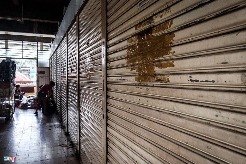 Can canh su xuong cap cua cho An Dong o Sai Gon hinh anh 14