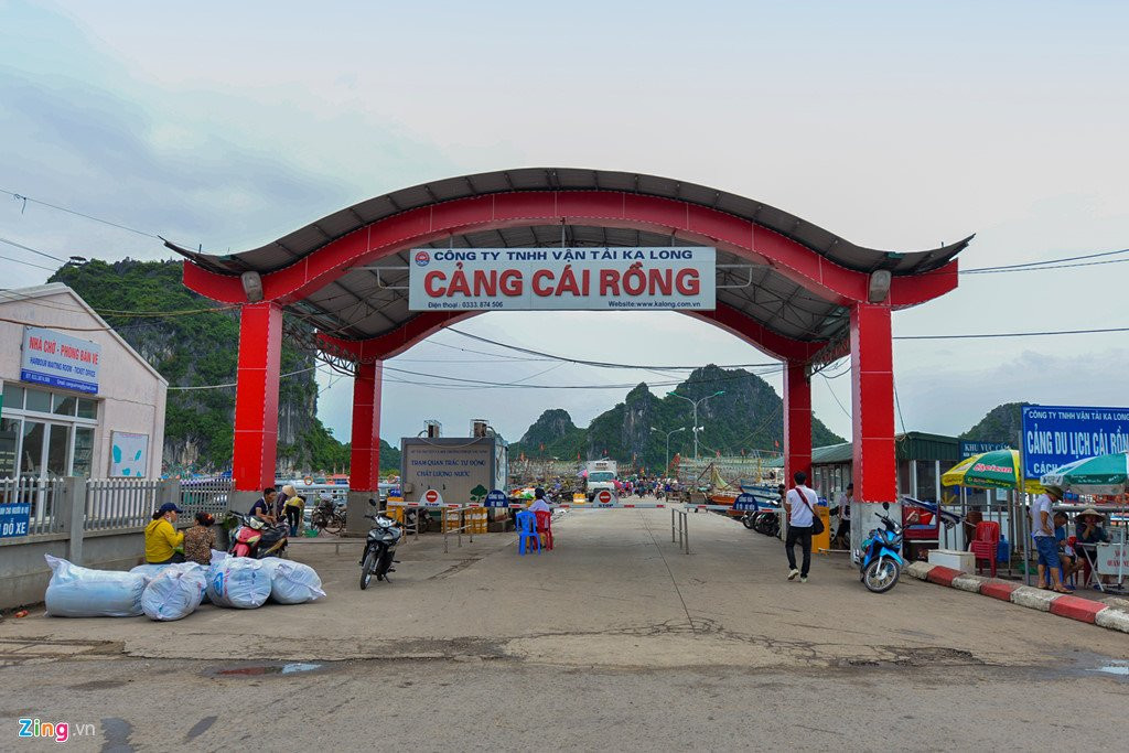 Cang Cai Rong truoc ngay Van Don thanh dac khu kinh te hinh anh 2