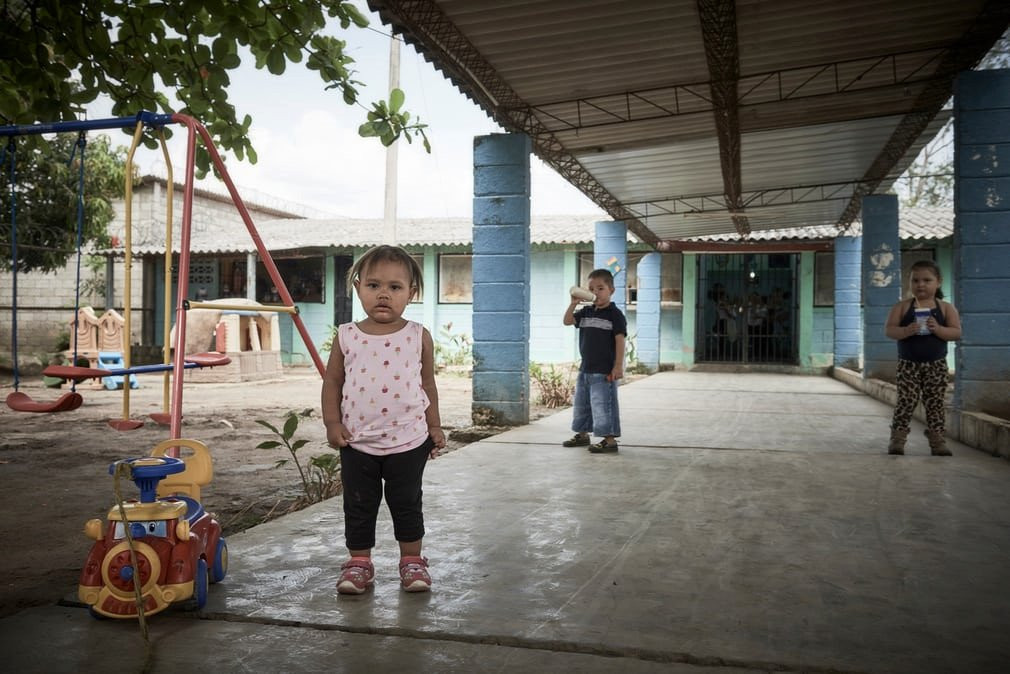 Nhung dua tre lon len trong nha tu duoc cham soc nhu the nao? hinh anh 1