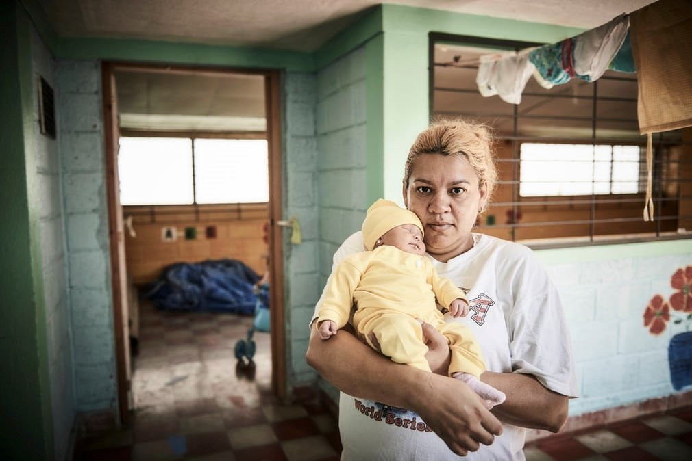 Nhung dua tre lon len trong nha tu duoc cham soc nhu the nao? hinh anh 11