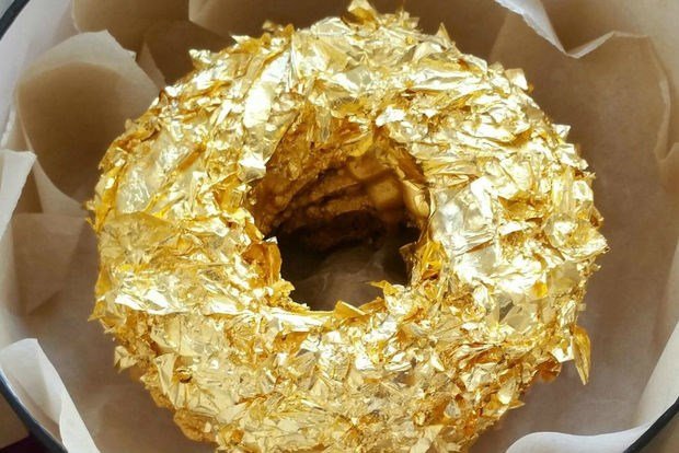 Kinh ngac banh ran sieu dat, duoc van chuyen bang Rolls Royce-Hinh-7