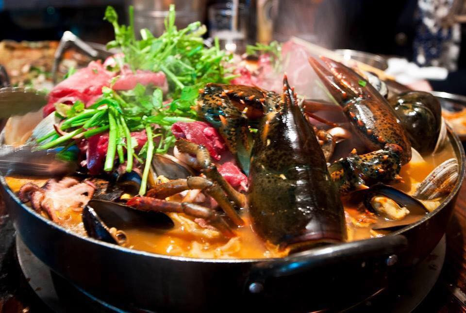 tôm hùm,tôm hùm canada,hải sản nhập khẩu,đặc sản nhà giàu