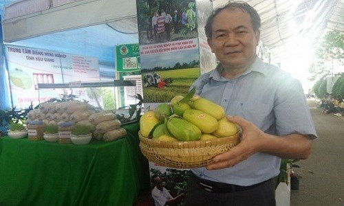 quả lạ,mít siêu dài,nông dân,ớt,chuối,nông sản,chanh