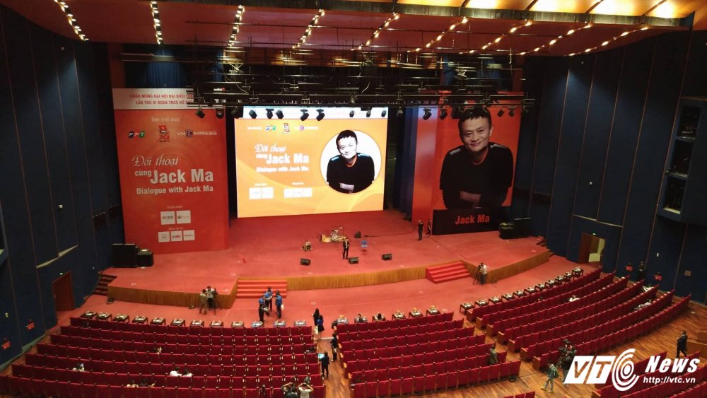 jack ma đối thoại với sinh viên