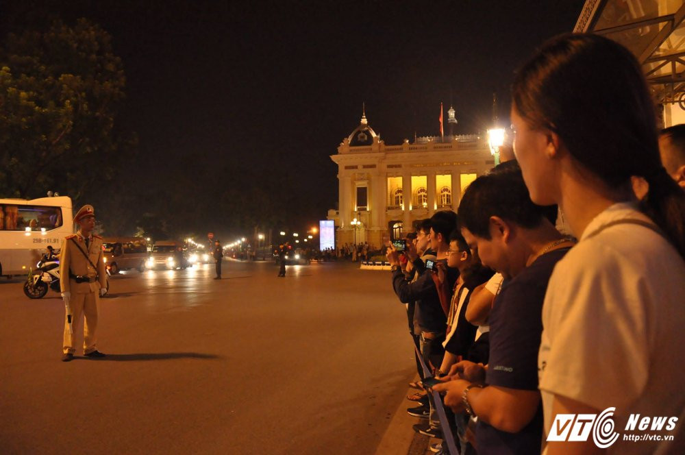 23516296_1611633415560792_1408611762_o 7