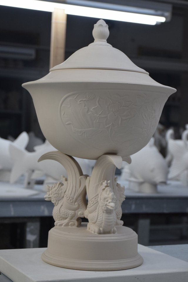 278Kham-pha-hanh-trinh-tao-tac-Chen-Ngoc-qua-tang-APEC-20174 3