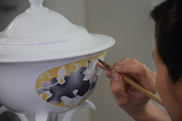 Kham-pha-hanh-trinh-tao-tac-Chen-Ngoc-qua-tang-APEC-20176 7