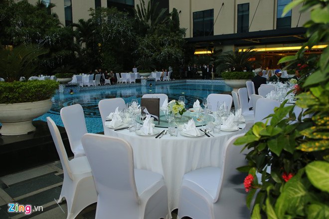 Co dau Nhat Thuy hanh phuc ben ong xa hon 14 tuoi hinh anh 3