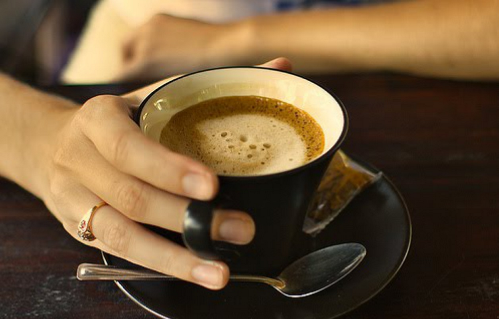 gambar-minum-kopi