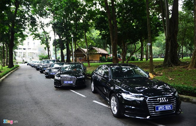 Hai quan noi gi ve nghi van thanh ly xe Audi mang danh xe APEC? hinh anh 1