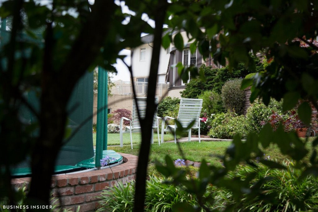 Can canh khu pho nha giau tai My tung bi ban voi gia 90.000 USD hinh anh 10