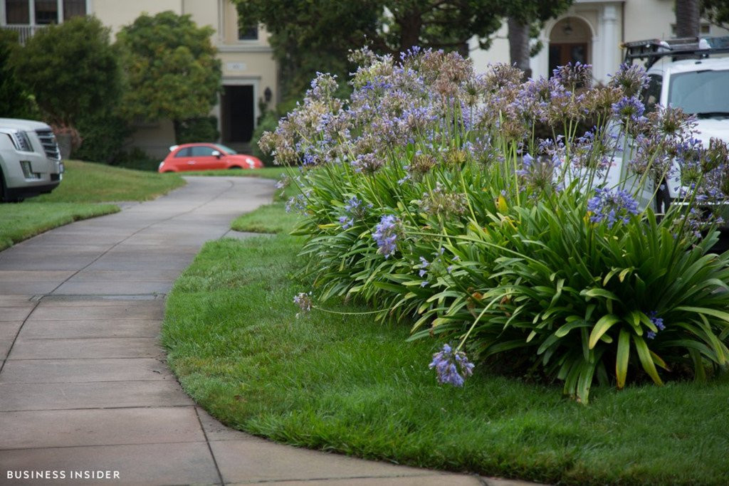 Can canh khu pho nha giau tai My tung bi ban voi gia 90.000 USD hinh anh 15