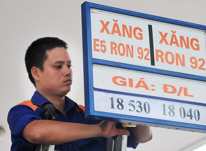 Truoc ngay bo A92 thay bang E5, tai xe tuyen bo chi mua xang A95 hinh anh 2