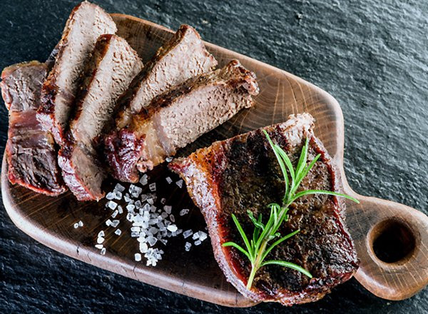 nhung-mon-an-khong-nen-goi-khi-toi-nha-hang