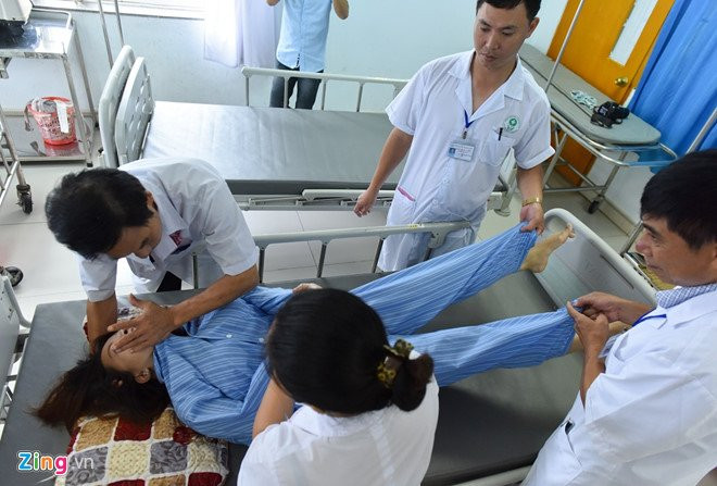 Dau hieu chung to ban nghien facebook phai nhap vien tam than hinh anh 1