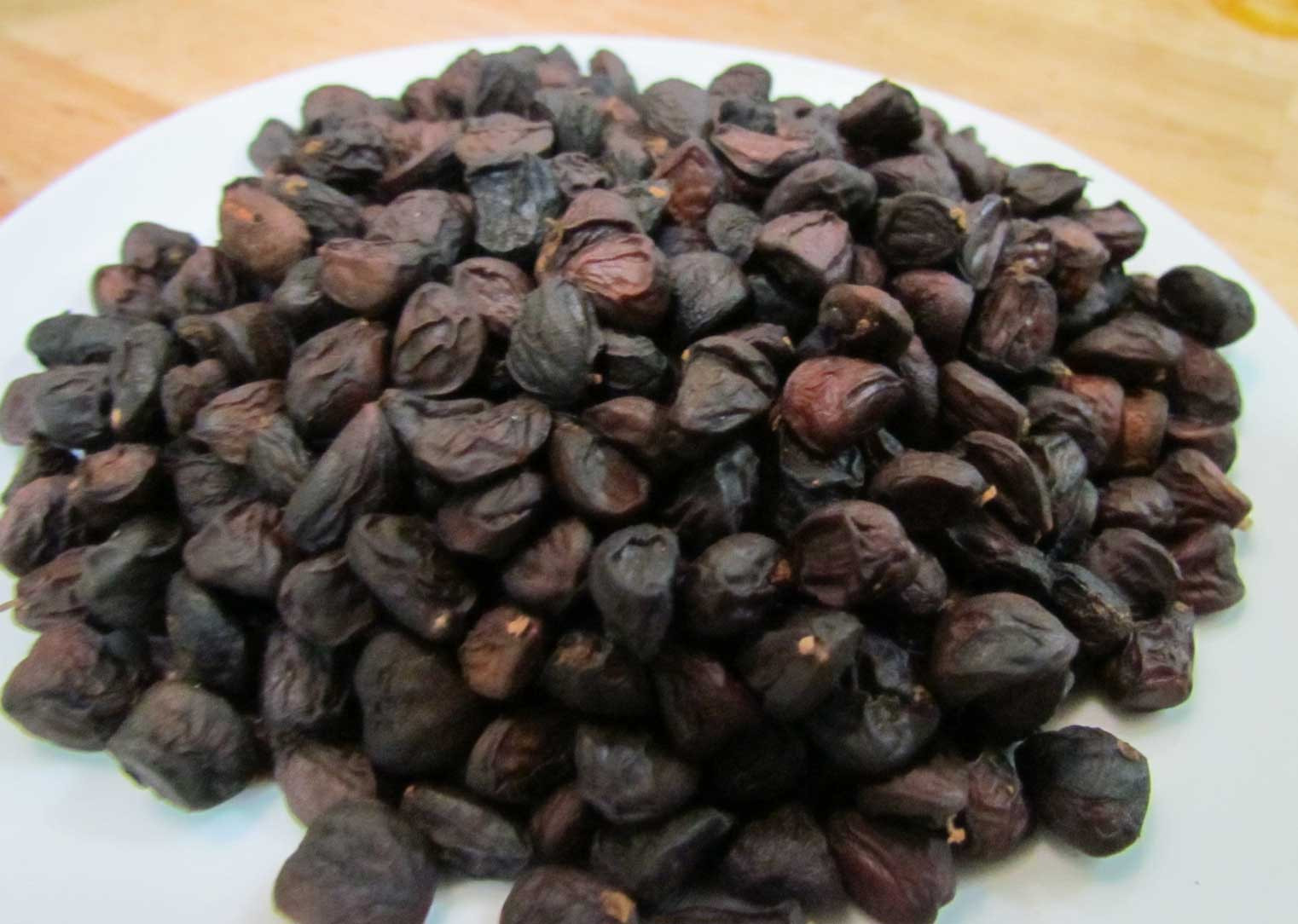 gia vị vàng ròng,nhụy hoa nghệ tây,sá sùng,hạt dổi rừng,nhà giàu việt,đặc sản nhà giàu