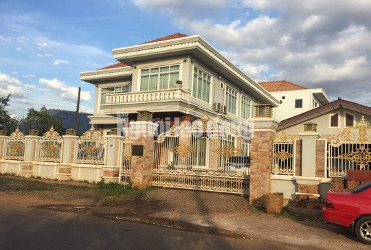 Ong Tran Bac Ha lam gi sau khi nghi huu? hinh anh 2