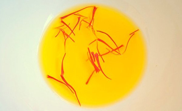 hoa nghệ tây,làm đẹp,gia vị,Tết Việt 2018,Tết Âm lịch