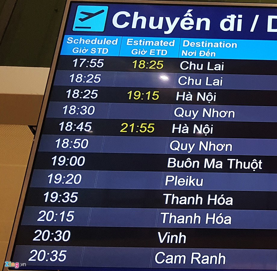 Canh may bay un u cho cat canh o san bay Tan Son Nhat hinh anh 16